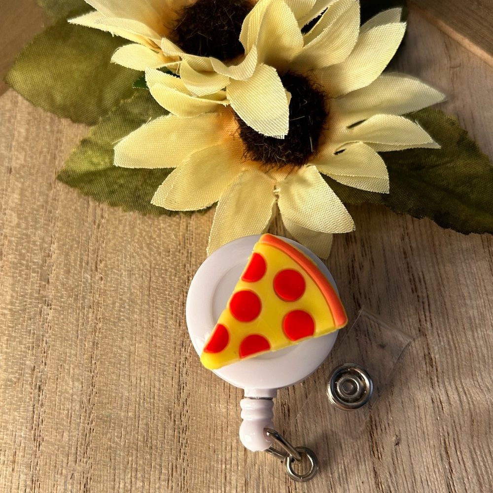 Pizza Badge Reel